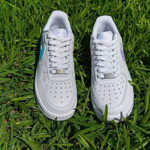 Women’s Nike Air Force 1s - Picture 2 of 5